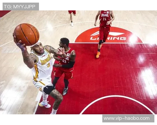 芬奇点评球队表现领先后松懈导致下半场失利状态明显可见 芬奇点评球队表现领先后松懈导致下半场失利状态明显可见